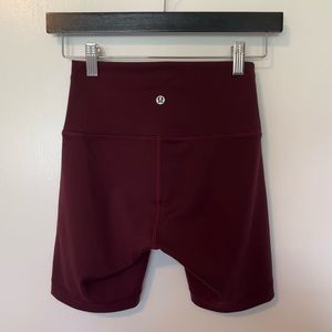 Lululemon Wunder Train High-Rise Short 6" Cassis